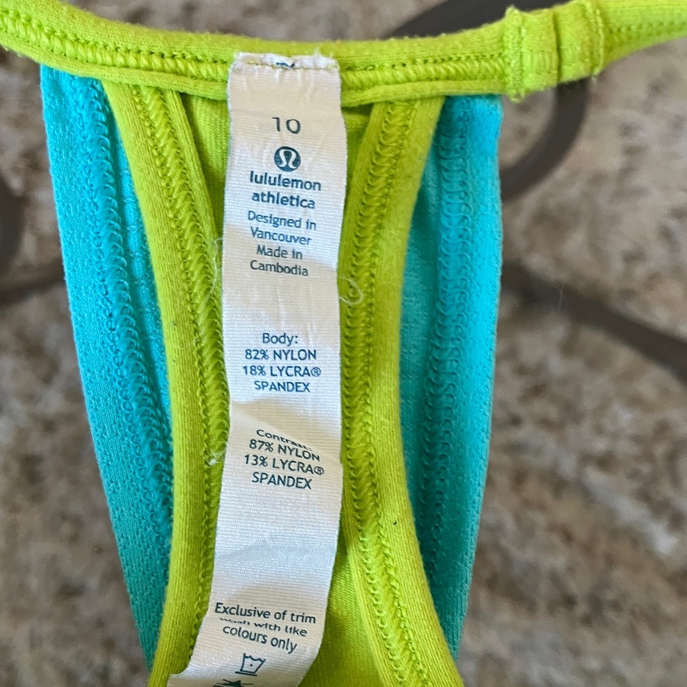 lululemon athletica Turquoise and Lime Green‎ Tank Top - Picture 5 of 6